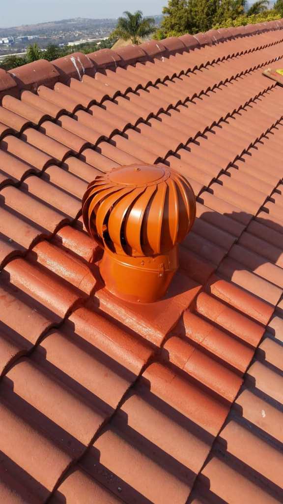 Roof - Household roof - Installation - Roof ventilation - Industrial - turbines